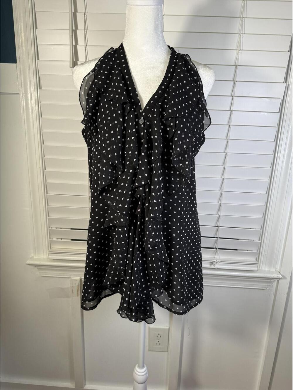 Vince Camuto Women's Size 6 Black Polka Dot Chiffon Top Ruffle Front Sleeveless